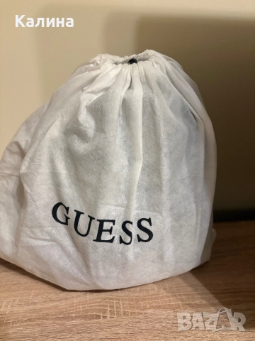 Малка раница guess, снимка 3 - Раници - 52950907