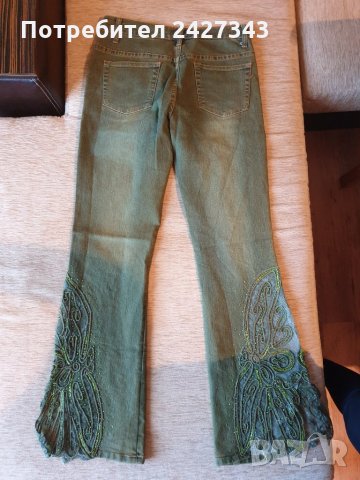 Дамски дънки, снимка 4 - Дънки - 29350865