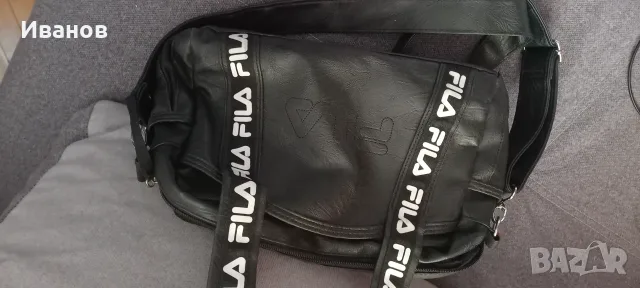 Спортно мини сакче Fila , снимка 2 - Сакове - 56425926
