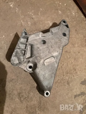 Лапа за двигател 03G 199 207 F VW Audi Skoda Seat