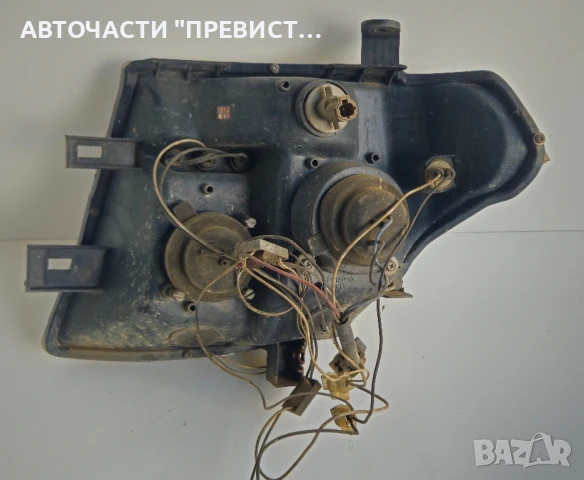 Десен фар за Нисан Навара Д40 Nissan Navara D40 (2004г-2013г), снимка 2 - Части - 51068285