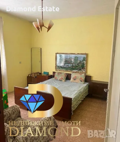 Двуетажна къща в село Малко градище, обл. Хасково, снимка 12 - Къщи - 55844075