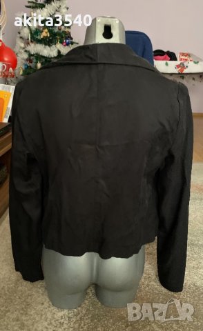 Черна асимтрична жилетка Orsay, снимка 5 - Жилетки - 35321532