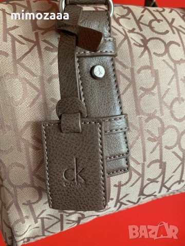 Calvin Klein monogram logo hand bag чанта, снимка 2 - Чанти - 30413177