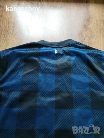 MANCHESTER UNITED 2013 2014 AWAY SHIRT - мъжка колекционерска тениска Л, снимка 6 - Тениски - 50211692