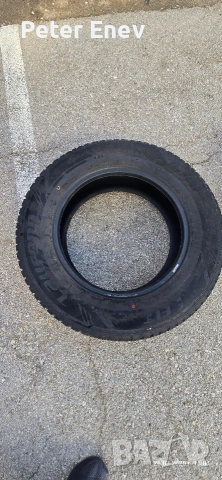 Зимни гуми LAUFENN 235/65 R17, снимка 6 - Гуми и джанти - 54004618