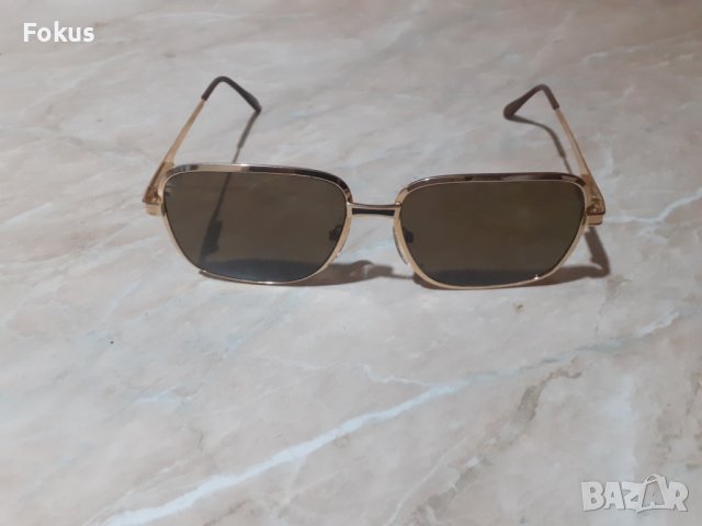Луксозни слънчеви очила с дебела позлатена рамка, снимка 2 - Антикварни и старинни предмети - 37587681