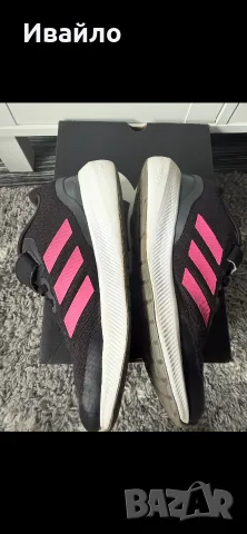 Детски маратонки Адидас / Adidas, снимка 3 - Детски маратонки - 56541776