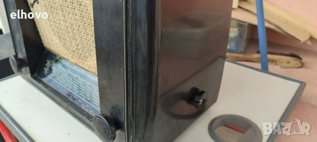 Старо лампово радио Telefunken Operette 50, снимка 4 - Антикварни и старинни предмети - 53972595