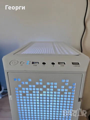 🎮 Бял гейминг компютър с Ryzen 5 и RX 5700 XT, снимка 4 - Геймърски - 55774602