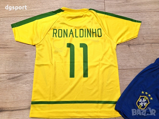 Детски екип на Роналдиньо #Бразилия #ретро модел!, снимка 3 - Футбол - 52549514