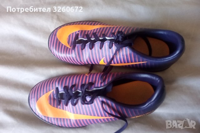 Nike футболни маратонки, снимка 2 - Детски маратонки - 40423716