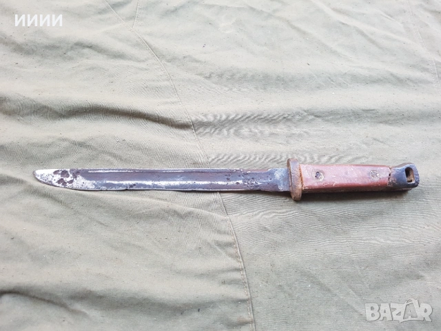 Окопен нож щик М95