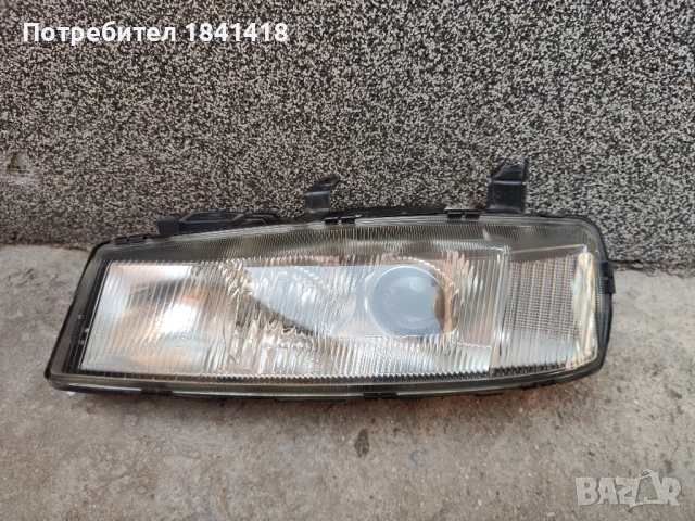 Ляв фар Hella за Опел Калибра