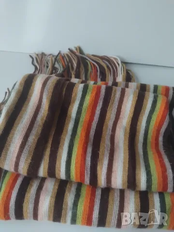 Топъл зимен шал - високоачествени естествени материи вълна и акрил, снимка 2 - Шалове - 48227436