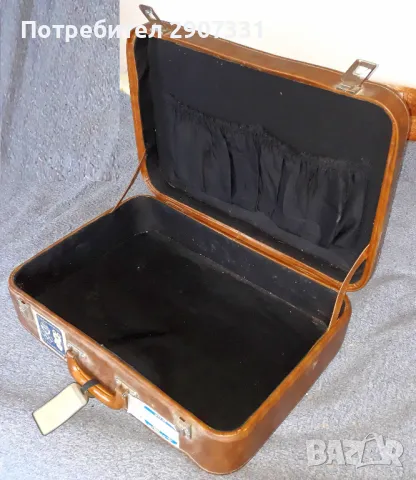 Куфар на лекоатлетката Елена Стоянова от Олимпиадата през 1980, снимка 6 - Фен артикули - 48646360