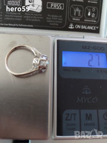 Златен 750 проба дамски пръстен с брилянт 0.9 карата диамант, снимка 10 - Пръстени - 35474173