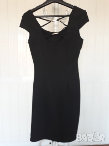 Черна рокля, снимка 2 - Рокли - 29623074