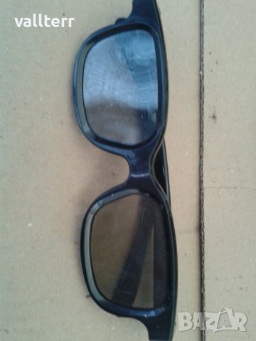 3 де очила, снимка 1 - Стойки, 3D очила, аксесоари - 42292218