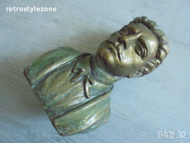 № 8424 Фигура / бюст на Васил Левски – масивна изработка от бетон , снимка 2 - Други ценни предмети - 52979181