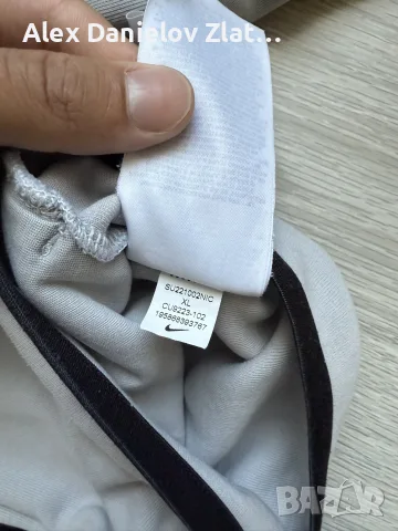 Оригинален Nike Tech Fleece суитшърт (Детско XL / XS), снимка 6 - Детски анцузи и суичери - 56058159