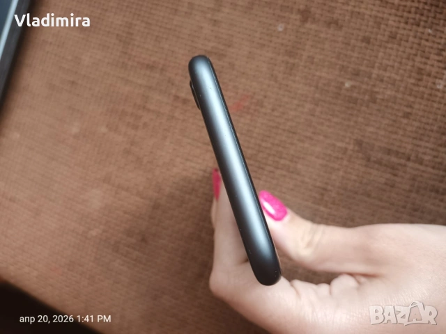 iPhone 8, снимка 3 - Apple iPhone - 54253216