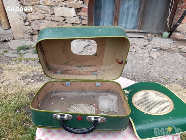 Старо куфарче за грамофон, снимка 7 - Други ценни предмети - 36895598