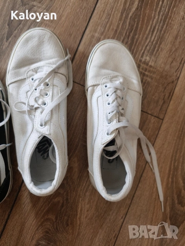 Кецове Vans 36 1/2 черните 37 белите , снимка 7 - Маратонки - 53923583