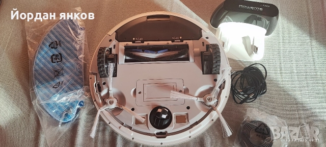 Робот прахосмукачка Rowenta Explorer Serie 40 Animal Kit (RR7267WH) – Като нов, без батерия!, снимка 7 - Прахосмукачки - 52771334