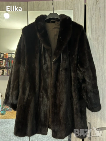 Палто от норка BLACKGLAMA, снимка 5 - Палта, манта - 53345025