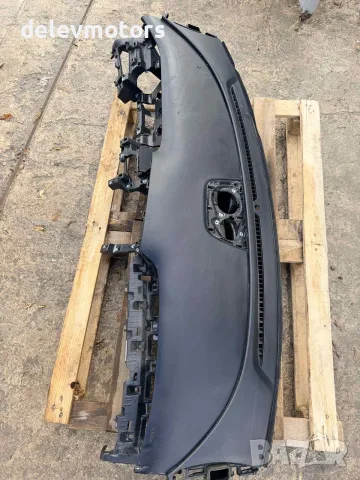 84701 N7100, 84721 N7000, 80300-N7000 арматурно табло с еърбег от Hyundai Tucson Хюндай Туксон 2024