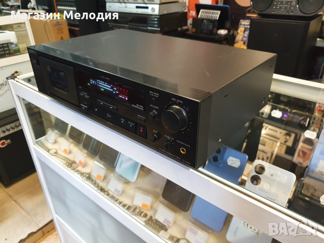 Касетен дек SONY TC-K490 В перфектно техническо и много добро визуално състояние. Има козметични заб, снимка 10 - Декове - 44413596