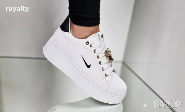 Nike дамски маратонки , снимка 8 - Маратонки - 49250030