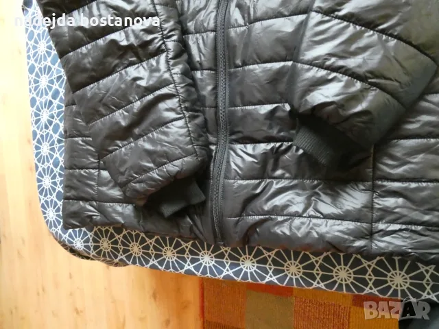 продавам дамско зимно яке с пухена подплата,размер м, снимка 3 - Якета - 56253561