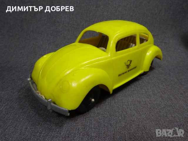 СТАРА РЕТРО ПЛАСТМАСОВА ИГРАЧКА КОЛИЧКА VOLKSWAGEN