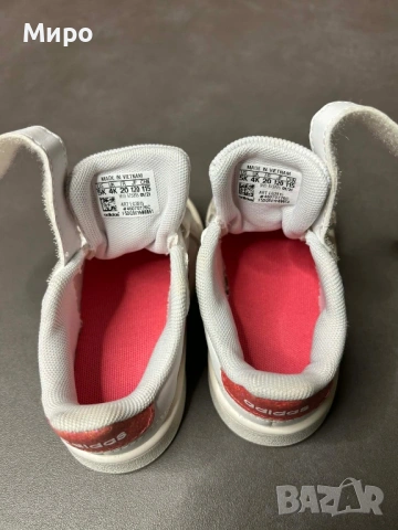 Детски маратонки Adidas 20, снимка 4 - Бебешки обувки - 53929562