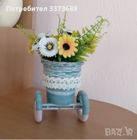Декоративно колело, цветно  с кошничка  цветя, снимка 4 - Декорация за дома - 44535289