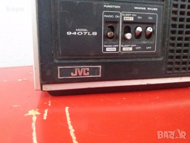 JVC 9407 LS Радиокасетофон, снимка 2 - Радиокасетофони, транзистори - 31283505