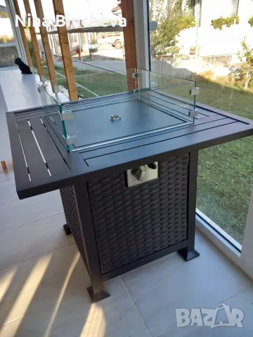 ПРОДАВАМ: Чисто нова луксозна газова камина тип „Маса“ (Fire Pit Table) – 32", снимка 2 - Камини - 56160755