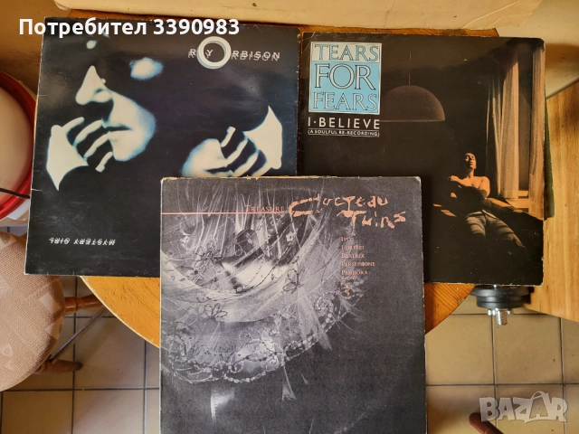 ПЛОЧИ 3 броя-Roy Orbison,Tears For Fears,Cucteau Twins