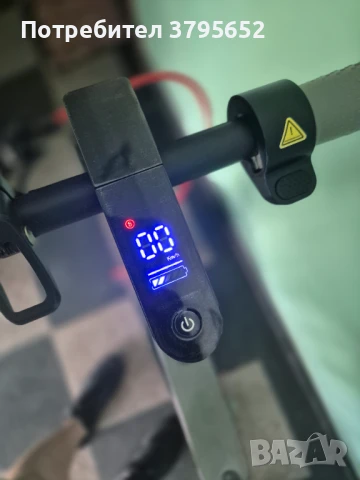 тротинетка aovo prо добро състояние без никакви проблеми. 350W 31км макс скорост. пробег 35км, снимка 4 - Други спортове - 50756272