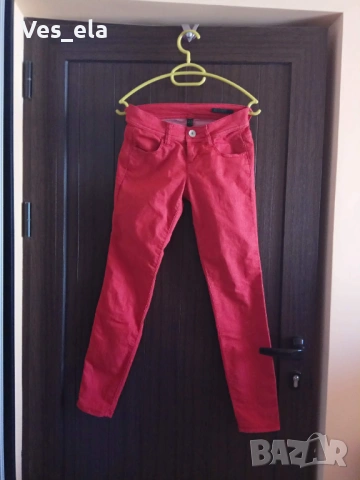 червени дънки Benetton 