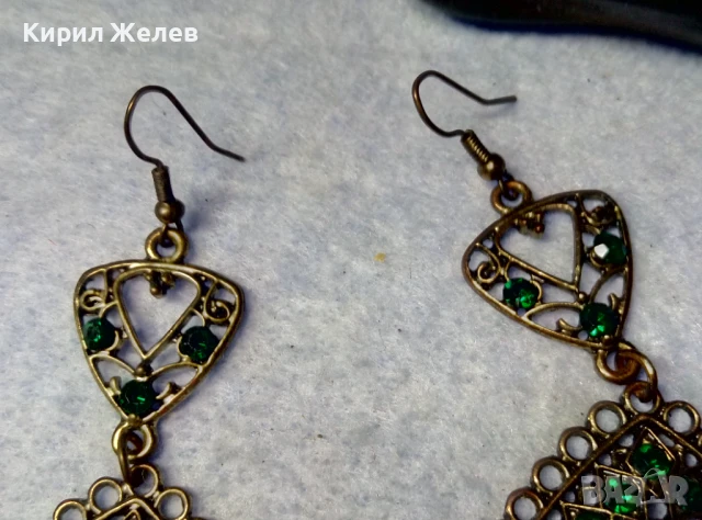 КРАСИВИ АЖУРНИ СРЕБРИСТИ ОБЕЦИ с ФАСЕТИРАНИ ЗЕЛЕНИ КРИСТАЛЧЕТА 34217, снимка 5 - Обеци - 51277607