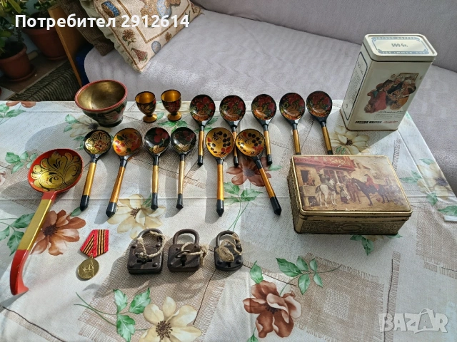 Лот лъжици кутии катинари, снимка 2 - Колекции - 53250604