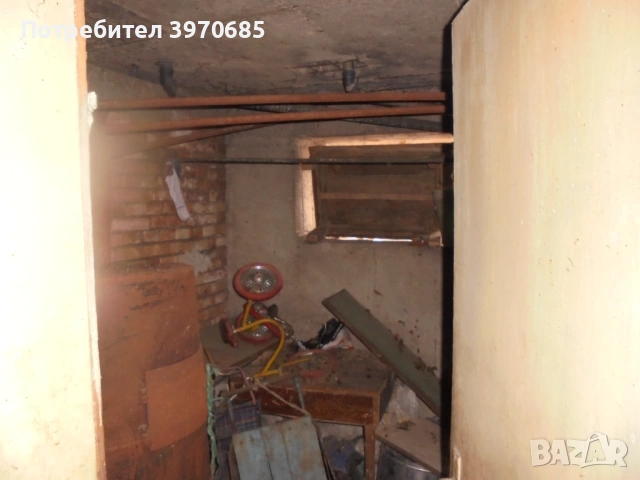 ПРОДАВА къща в град Лозница, снимка 16 - Къщи - 53096155