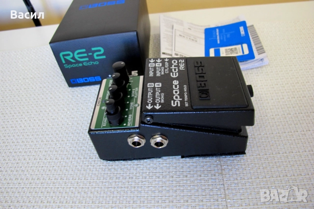 Boss Space Echo RE-2 - 32 bit китарен ефект в гаранция