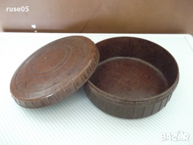 Кутия бакелитова кръгла стара