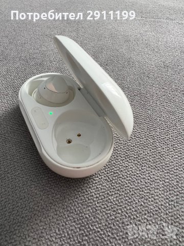 Кутийка за слушалки Samsung, снимка 3 - Слушалки и портативни колонки - 42130245