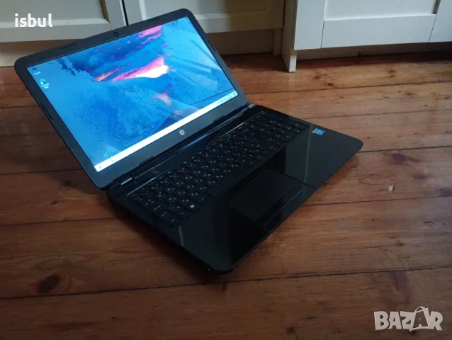Лаптоп Hp, отличен, Pentium N3540 Quad core, батерия 3 часа , SSD 256GB