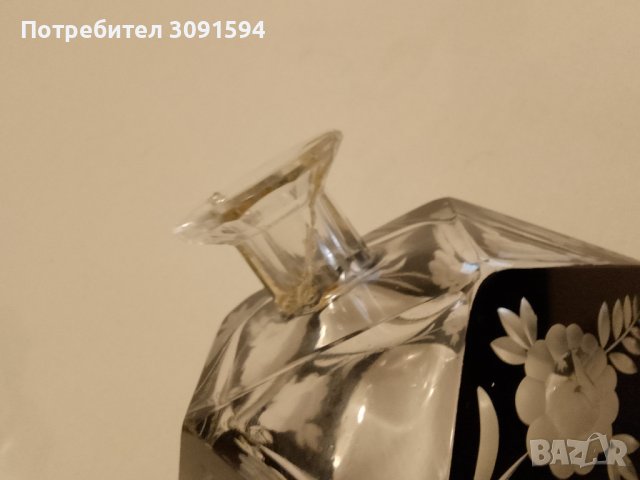  Арт Деко -1920г"Кристални бутилки за парфюми с  декорация цветя - арт деко"  , снимка 13 - Антикварни и старинни предмети - 42794251